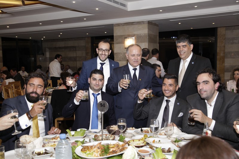 Diner de Retrouvailles Nostalgiques 